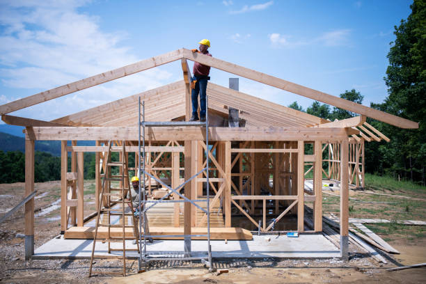 Quick and Trustworthy Emergency Roof Repair Services in Ellinwood, KS